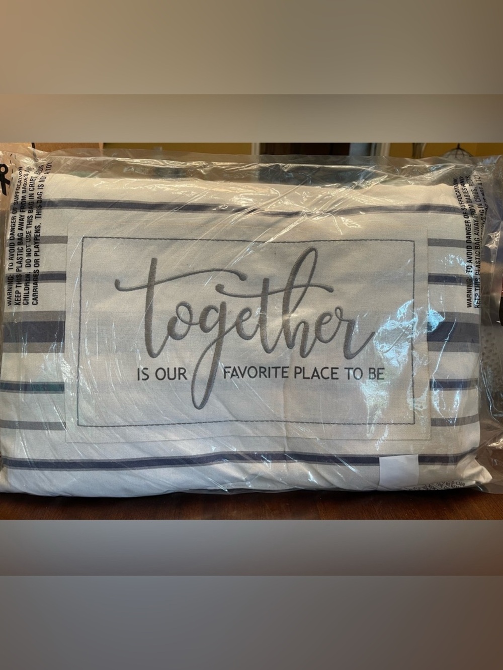 NWT Comfort Bay Throw Pillow